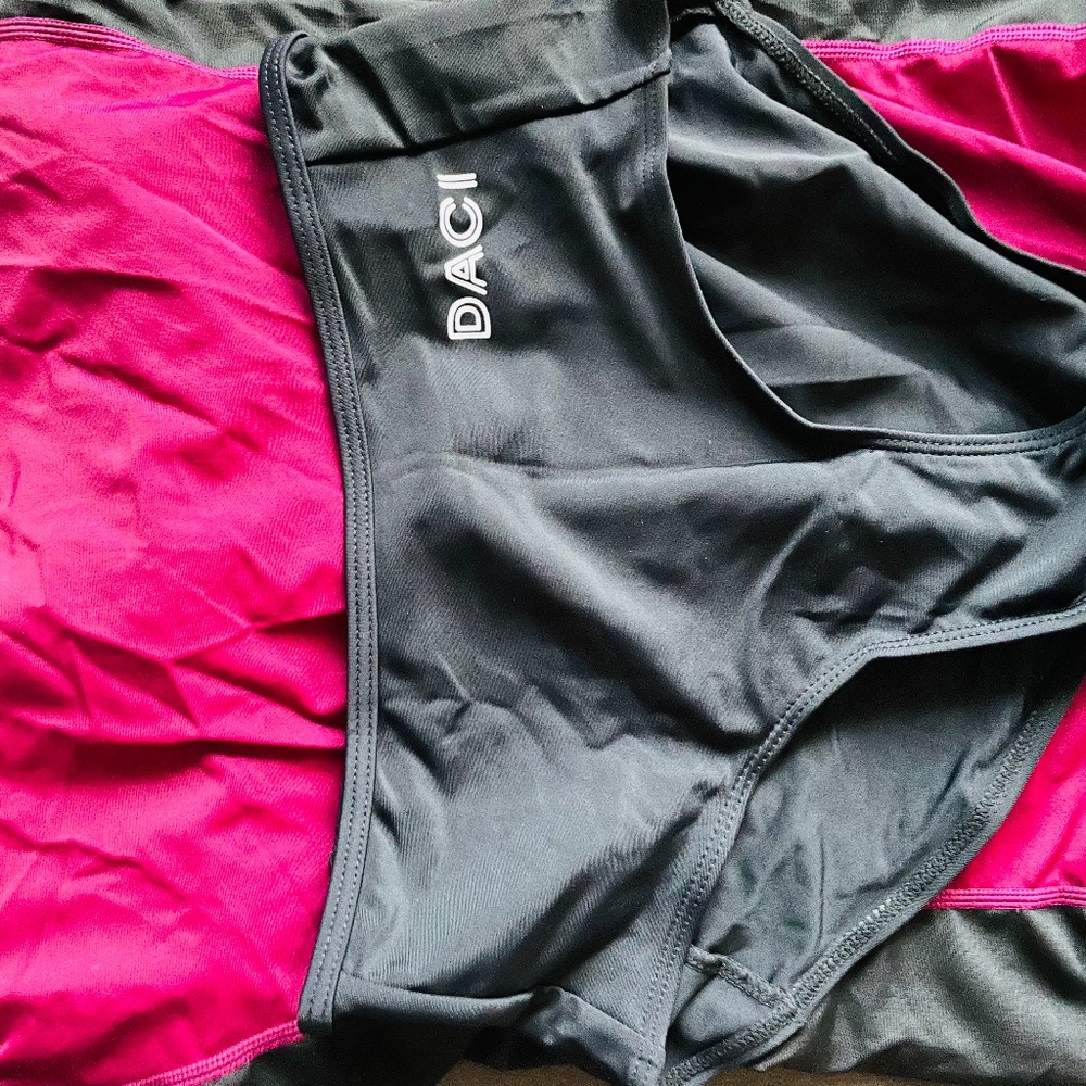 Bottom and top for swimming solar protection - zip on